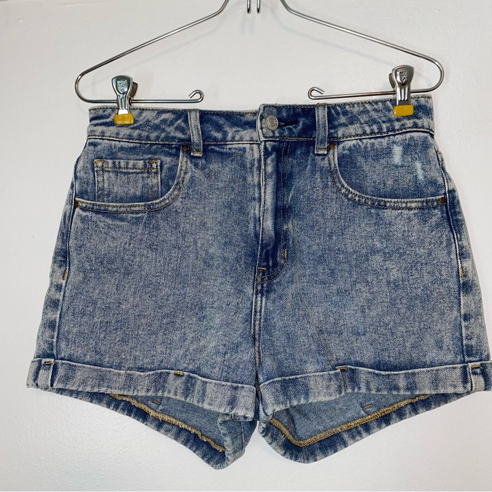 Pacsun Acid Wash Denim Mom Shorts Size 27